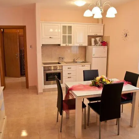 Apartment Star 3