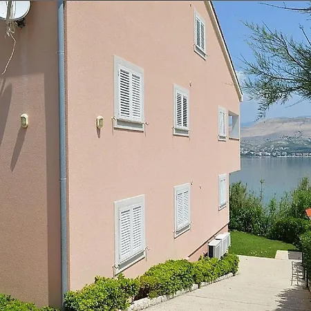 Apartment Star 3